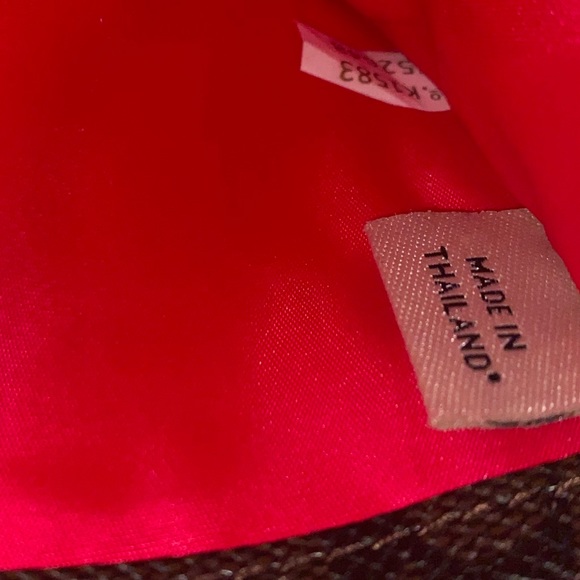 Fuschia Coach zip wallet! - Picture 3 of 6